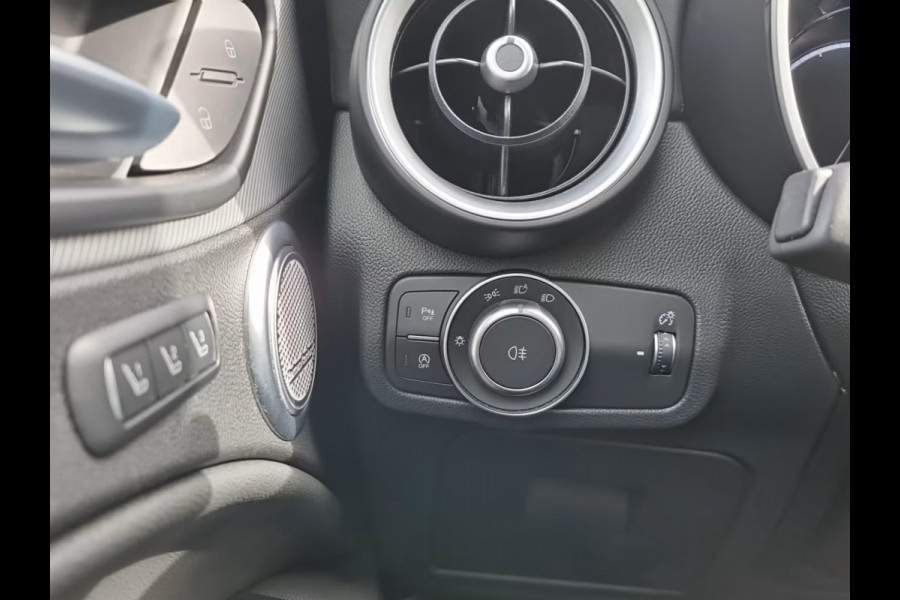 Alfa Romeo Stelvio 2.0 T Q4 Veloce ** MATRIX, NAVI+, H&K SOUND, LEDER, 20-inch LMV, ALARM  ** 1e EIG - Ex ALFA.de - UNFALLFREI ** ** INFORMEER OOK NAAR ONZE AANTREKKELIJKE FINANCIAL-LEASE TARIEVEN **