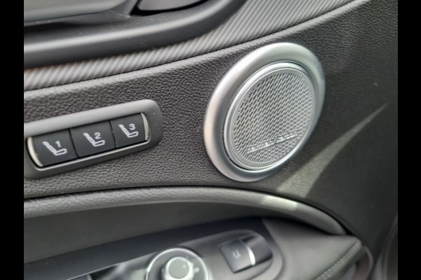 Alfa Romeo Stelvio 2.0 T Q4 Veloce ** MATRIX, NAVI+, H&K SOUND, LEDER, 20-inch LMV, ALARM  ** 1e EIG - Ex ALFA.de - UNFALLFREI ** ** INFORMEER OOK NAAR ONZE AANTREKKELIJKE FINANCIAL-LEASE TARIEVEN **