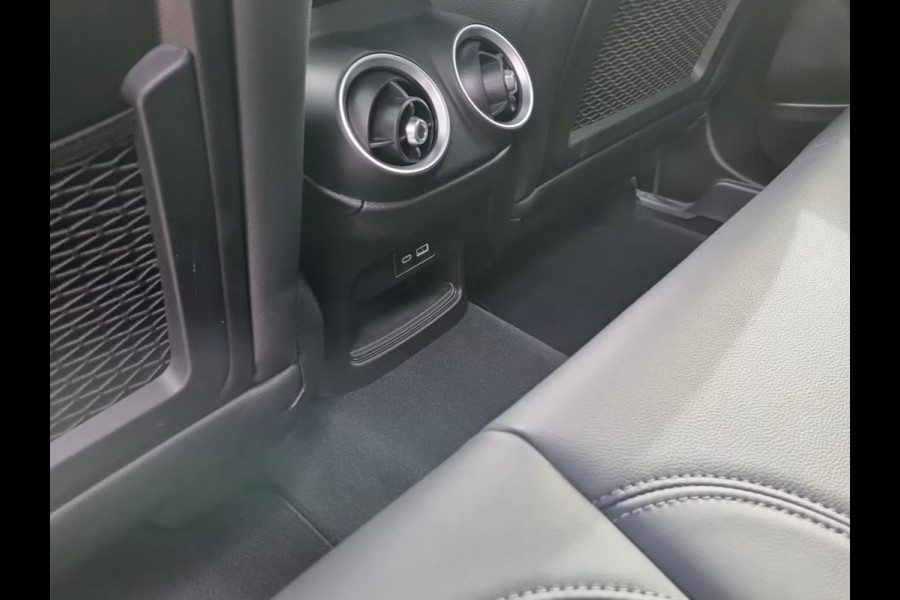 Alfa Romeo Stelvio 2.0 T Q4 Veloce ** MATRIX, NAVI+, H&K SOUND, LEDER, 20-inch LMV, ALARM  ** 1e EIG - Ex ALFA.de - UNFALLFREI ** ** INFORMEER OOK NAAR ONZE AANTREKKELIJKE FINANCIAL-LEASE TARIEVEN **