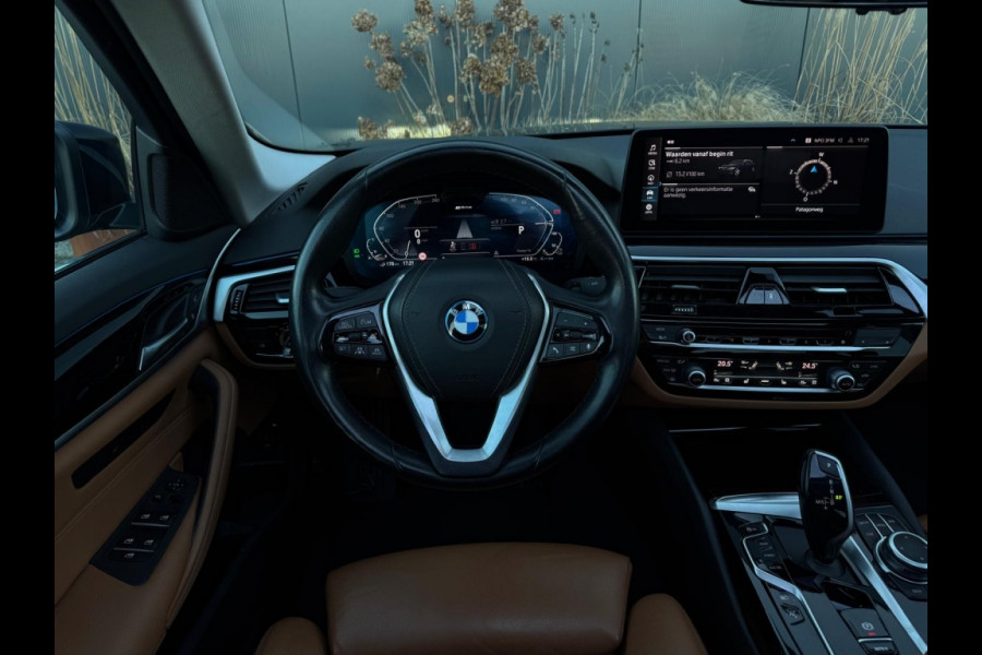 BMW 5 Serie 520e High Exe 2022 NWE MODEL FULL PANO NAVI ACC ECC CAMERA