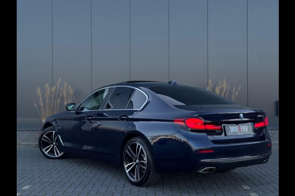 BMW 5 Serie 520e High Exe 2022 NWE MODEL FULL PANO NAVI ACC ECC CAMERA