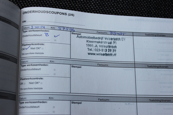 Renault Captur 1.0 TCe 100 Intens / Camera / Navigatie / 17'' / CarPlay / Keyless / DAB / Parkeerhulp V+A / Cruise Control