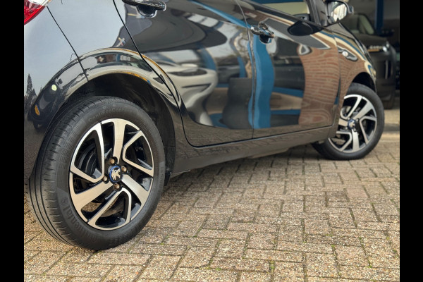 Peugeot 108 1.0 e-VTi Allure 2019 Zwart NAVI CLIMA LM NAP!