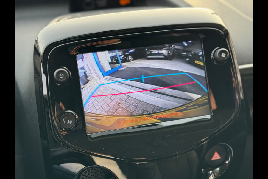 Peugeot 108 1.0 e-VTi Allure 2019 Zwart NAVI CLIMA LM NAP!