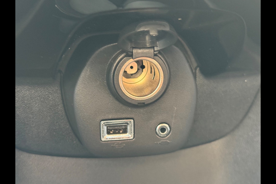 Peugeot 108 1.0 e-VTi Allure 2019 Zwart NAVI CLIMA LM NAP!