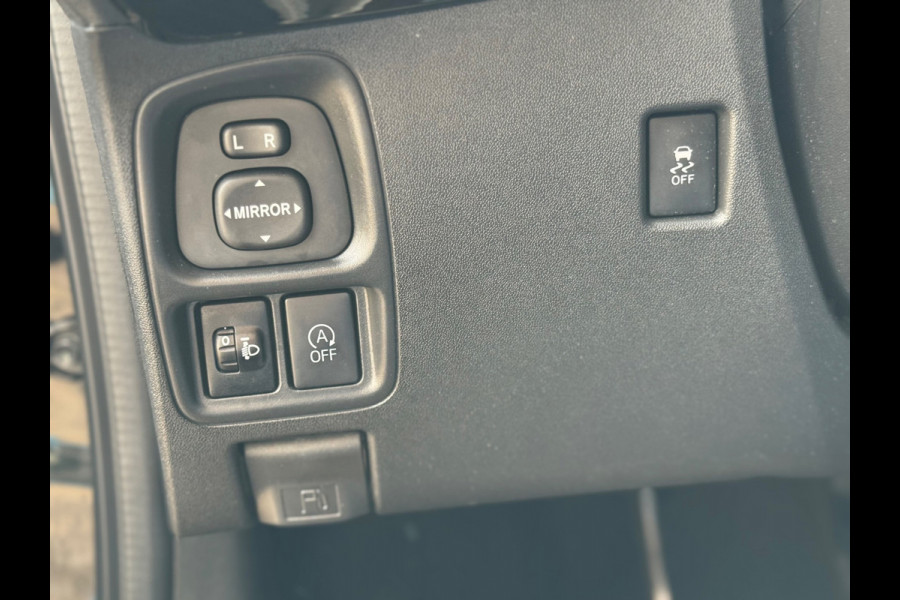 Peugeot 108 1.0 e-VTi Allure 2019 Zwart NAVI CLIMA LM NAP!