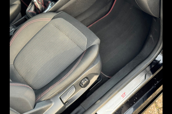 Ford Fiesta 1.0 EcoBoost ST-Line 2019 Zwart NAVI CLIMA NAP!