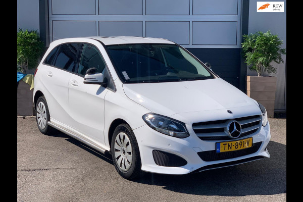Mercedes-Benz B-Klasse 220 AUTOMAAT Apk 01-2027 / AIRCO / EURO 6 / BLUETOOTH / NAP /