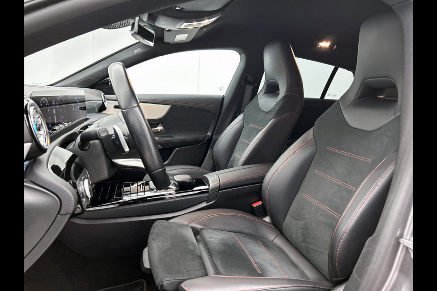 Mercedes-Benz CLA-Klasse Shooting Brake 250 e AMG Plug-In Hybride | AMG-Line | Achteruitrijcamera |  Sfeeverlichting | Navigatie | Stoelverwarming |  | Inclusief 24 maanden MB Certified garantie voor Europa.