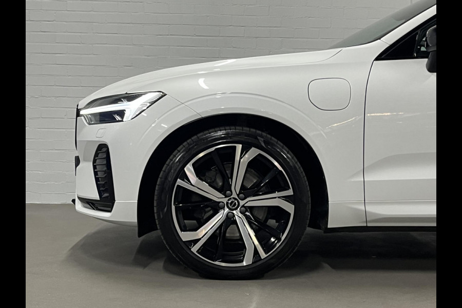 Volvo XC60 2.0 T6 Plug-in hybrid AWD R-Design Luchtvering | Trekhaak | Open dak | Adapt. cruise | Stuur-/stoelverwarming | Memory | Achteruitrij camera | Carplay