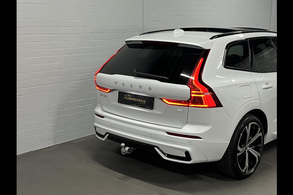 Volvo XC60 2.0 T6 Plug-in hybrid AWD R-Design Luchtvering | Trekhaak | Open dak | Adapt. cruise | Stuur-/stoelverwarming | Memory | Achteruitrij camera | Carplay