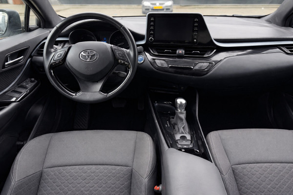 Toyota C-HR 2.0 Hybrid Business Plus
