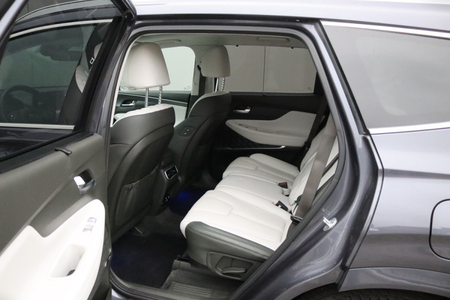 Hyundai Santa Fe 1.6 T-GDI HEV Premium Sky Open-dak/Trekhaak/Winter-pack/Memory-stoel/360-camera