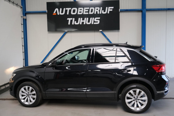 Volkswagen T-Roc 1.0 TSI Style - N.A.P. Airco, Cruise, Navi, PDC, Carplay.