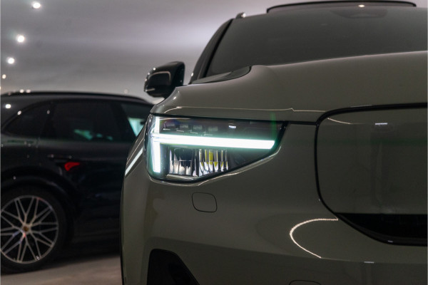 Volvo XC40 Extended Range 82 kWh Ultimate NL AUTO+NAP+1E EIG. | SOH 96% | H/K | Pano | Trekhaak | Pilot | Garantie