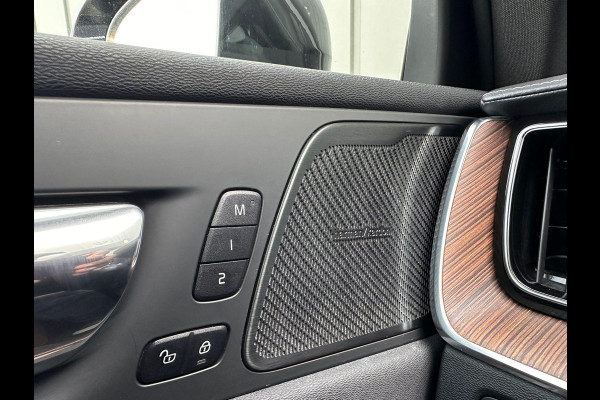 Volvo XC60 2.0 B4 Inscription | Panorama | Adaptive CC | Cam360 | HUD | Blindspot |