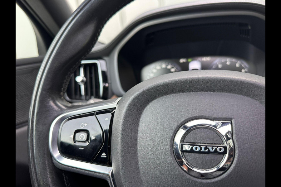 Volvo XC60 2.0 B4 Inscription | Panorama | Adaptive CC | Cam360 | HUD | Blindspot |