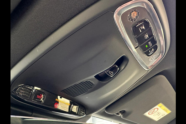 Volvo XC60 2.0 B4 Inscription | Panorama | Adaptive CC | Cam360 | HUD | Blindspot |