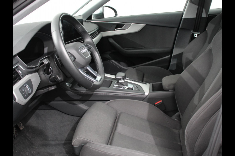 Audi A4 Avant 40 TFSI 205pk S-Tronic S-Line | Climate control | Adaptive cruise control | Navigatie | Parkeersensoren | Stoelverwarming | Elektrische achterklep | Apple Carplay/ Android Auto