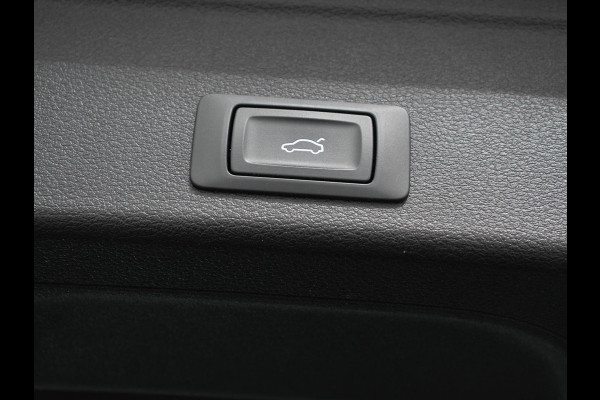 Audi A4 Avant 40 TFSI 205pk S-Tronic S-Line | Climate control | Adaptive cruise control | Navigatie | Parkeersensoren | Stoelverwarming | Elektrische achterklep | Apple Carplay/ Android Auto