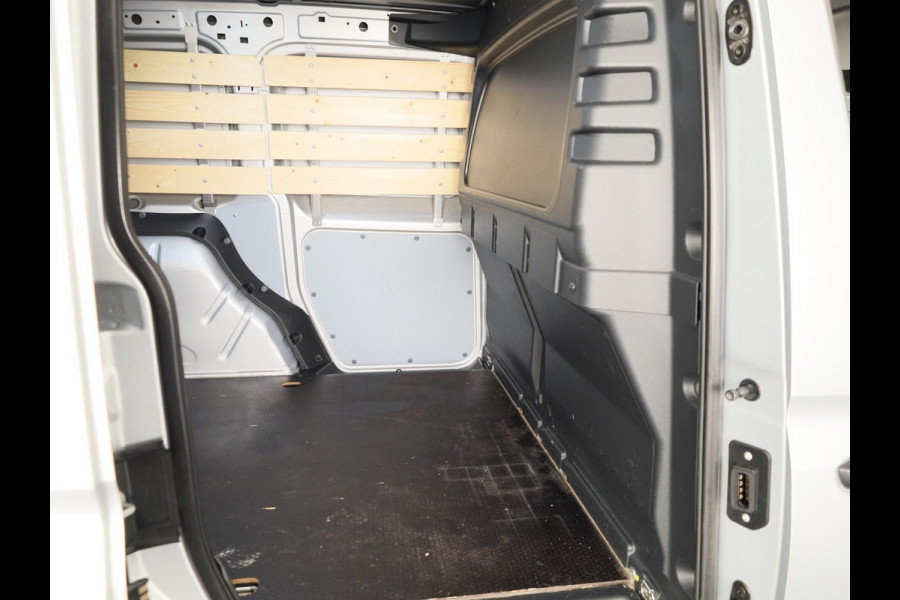 Volkswagen Caddy Cargo 2.0 TDI Comfort 75 pk | Verlengde garantie | Navigatie via App | Parkeersensoren achter | Cruise control | Apple Carplay/Android Auto |