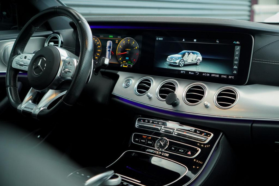 Mercedes-Benz E-Klasse Estate AMG 53 4MATIC / Magno / Schuifdak / Burmester / Trekhaak / Stoelverwarming&ventilatie