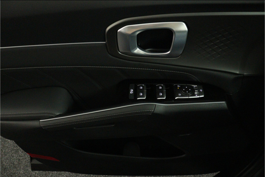 Kia Sorento 1.6 T-GDi Plug-in Hybrid 4WD DynamicPlusLine 7p. -  PanoramaSchuif-/kanteldak - Bose geluid - Stoelverwarming voor en achter - Fabrieksgarantie t/m 2033