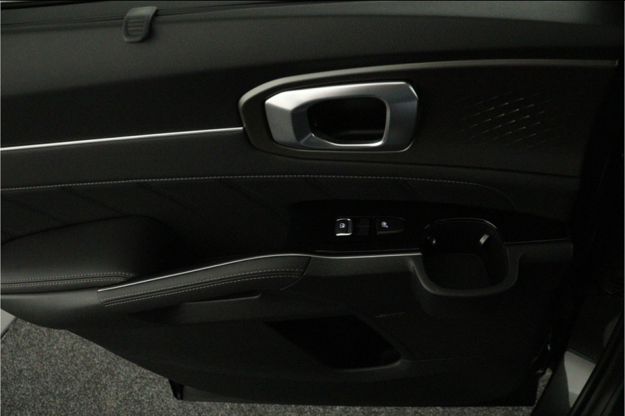 Kia Sorento 1.6 T-GDi Plug-in Hybrid 4WD DynamicPlusLine 7p. -  PanoramaSchuif-/kanteldak - Bose geluid - Stoelverwarming voor en achter - Fabrieksgarantie t/m 2033