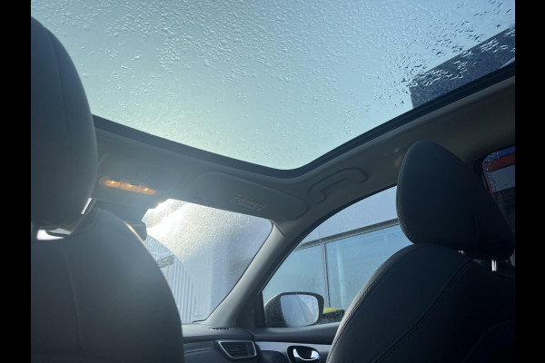 Nissan QASHQAI 1.2 Tekna 115pk | Panoramadak | Trekhaak | Navigatie
