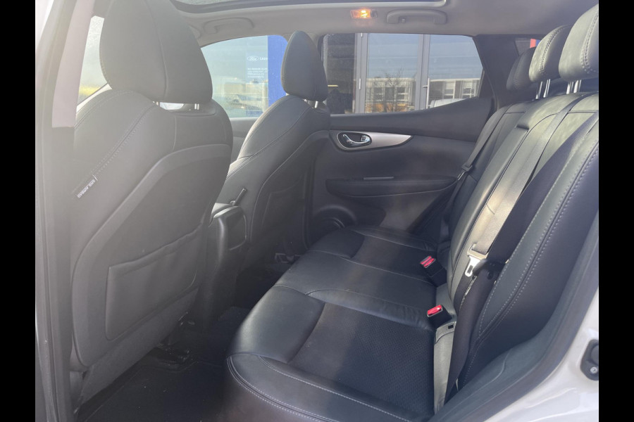 Nissan QASHQAI 1.2 Tekna 115pk | Panoramadak | Trekhaak | Navigatie