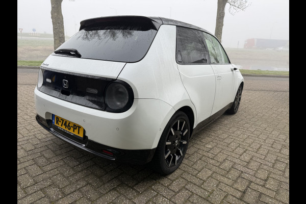 Honda E Advance 16" Rijbereik tot 222km (WLTP)