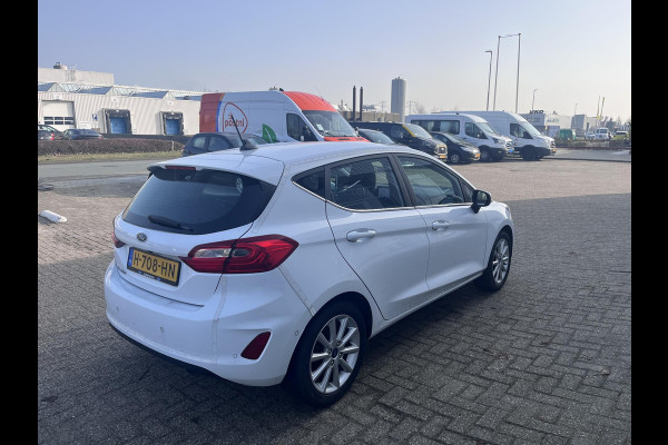 Ford Fiesta 1.0 EcoBoost Titanium 95pk | Winterpack | Adaptieve Cruise controle | Achteruitrijcamera | SYNC 3 Navigatie | Apple Carplay/Android Auto