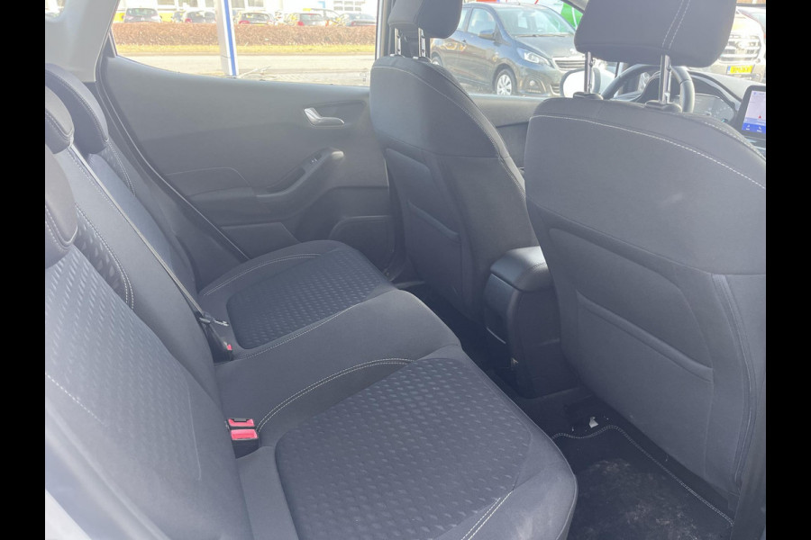 Ford Fiesta 1.0 EcoBoost Titanium 95pk | Winterpack | Adaptieve Cruise controle | Achteruitrijcamera | SYNC 3 Navigatie | Apple Carplay/Android Auto