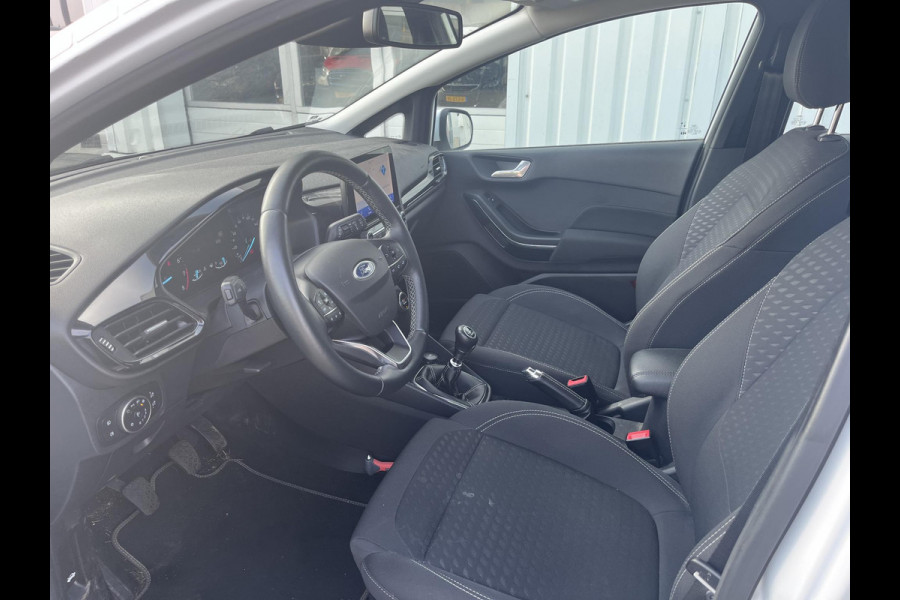 Ford Fiesta 1.0 EcoBoost Titanium 95pk | Winterpack | Adaptieve Cruise controle | Achteruitrijcamera | SYNC 3 Navigatie | Apple Carplay/Android Auto