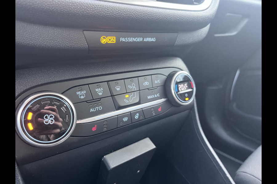 Ford Fiesta 1.0 EcoBoost Titanium 95pk | Winterpack | Adaptieve Cruise controle | Achteruitrijcamera | SYNC 3 Navigatie | Apple Carplay/Android Auto