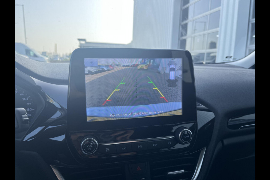 Ford Fiesta 1.0 EcoBoost Titanium 95pk | Winterpack | Adaptieve Cruise controle | Achteruitrijcamera | SYNC 3 Navigatie | Apple Carplay/Android Auto