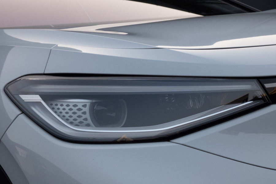 Volkswagen ID.4 First PRO MAX 77 kWh | SOH 91% | IQ-LIGHT | 360 CAMERA | STOELMASSAGE | ACC