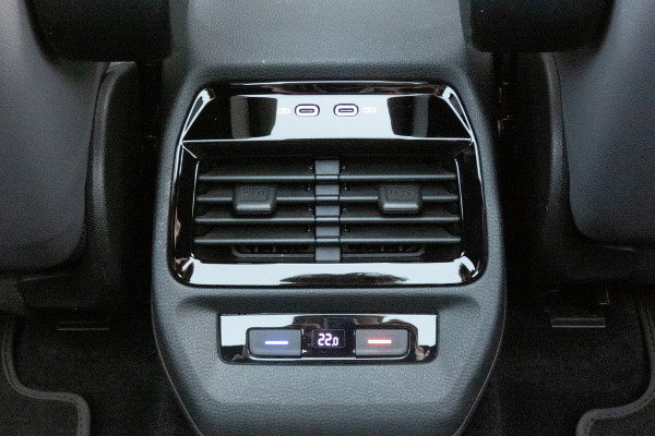 Volkswagen ID.4 First PRO MAX 77 kWh | SOH 91% | IQ-LIGHT | 360 CAMERA | STOELMASSAGE | ACC