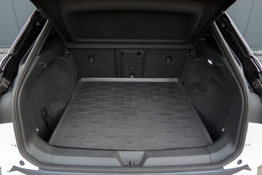 Volkswagen ID.4 First PRO MAX 77 kWh | SOH 91% | IQ-LIGHT | 360 CAMERA | STOELMASSAGE | ACC