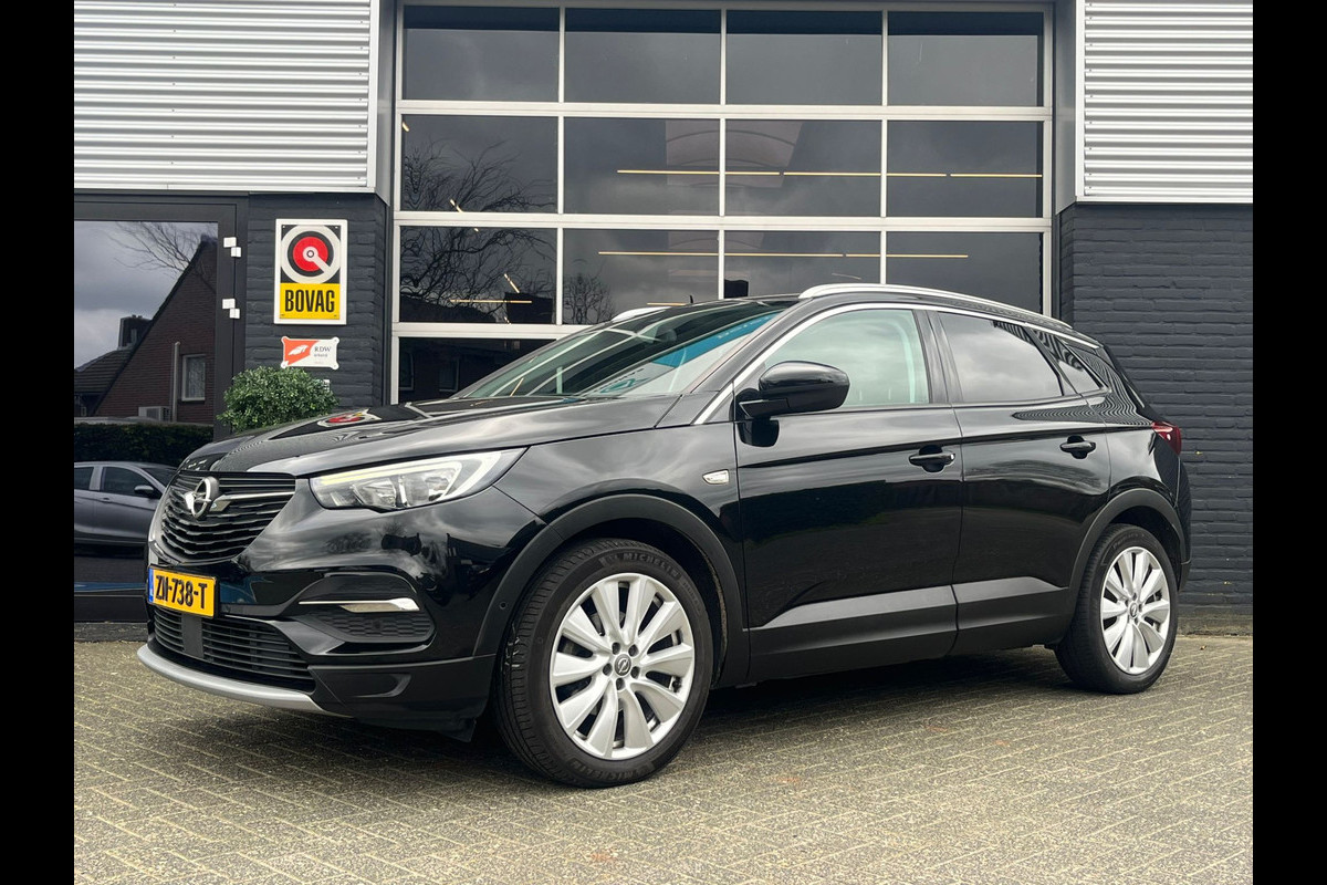 Opel Grandland X 1.2 Turbo Executive, Airco, CarPlay, Cruise, Lane Assist, Trekhaak, PDC, NAP