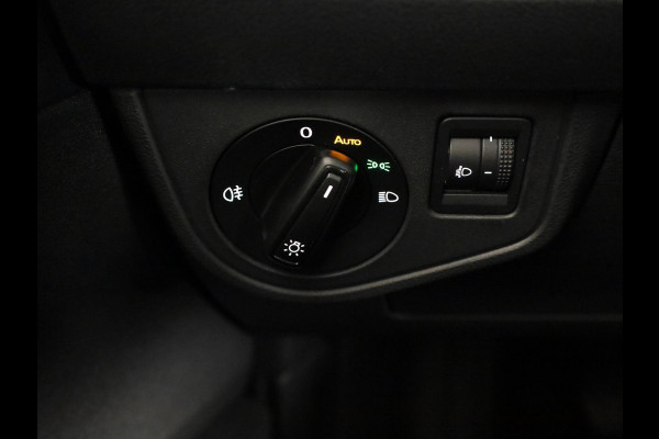 Volkswagen Taigo 1.0 TSI Life Verlengde garantie | Navigatie via App | Adaptieve cruise control | LED koplampen | Apple Carplay/Android Auto |