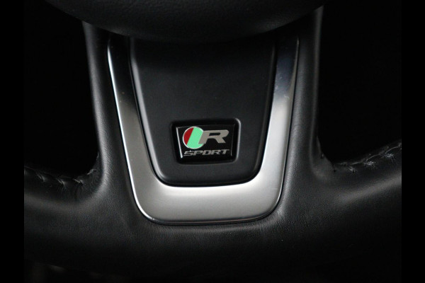 Jaguar F-Pace 2.0 R-Sport AWD 25t | Panoramadak | Leder | Stoelverwarming | Bi-Xenon | Camera | Navigatie | 20'' | Meridian Surround | Bluetooth | Cruise control | Parkeerhulp | Climate control