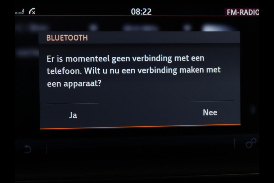 Jaguar F-Pace 2.0 R-Sport AWD 25t | Panoramadak | Leder | Stoelverwarming | Bi-Xenon | Camera | Navigatie | 20'' | Meridian Surround | Bluetooth | Cruise control | Parkeerhulp | Climate control