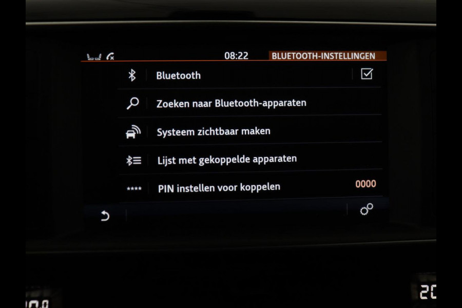 Jaguar F-Pace 2.0 R-Sport AWD 25t | Panoramadak | Leder | Stoelverwarming | Bi-Xenon | Camera | Navigatie | 20'' | Meridian Surround | Bluetooth | Cruise control | Parkeerhulp | Climate control