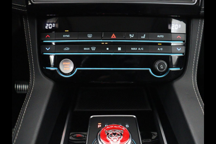 Jaguar F-Pace 2.0 R-Sport AWD 25t | Panoramadak | Leder | Stoelverwarming | Bi-Xenon | Camera | Navigatie | 20'' | Meridian Surround | Bluetooth | Cruise control | Parkeerhulp | Climate control