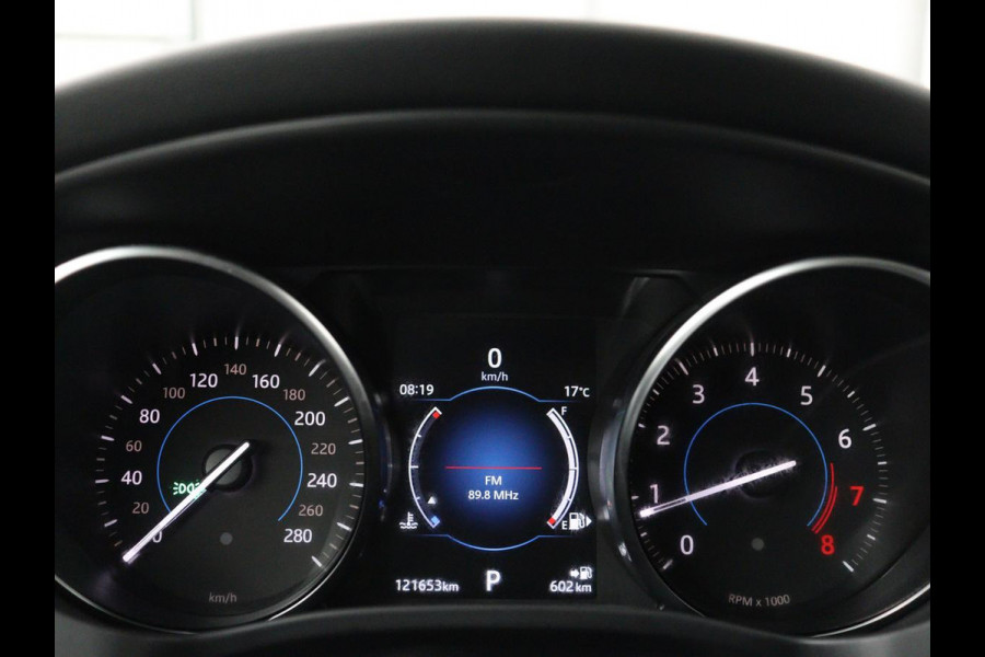 Jaguar F-Pace 2.0 R-Sport AWD 25t | Panoramadak | Leder | Stoelverwarming | Bi-Xenon | Camera | Navigatie | 20'' | Meridian Surround | Bluetooth | Cruise control | Parkeerhulp | Climate control