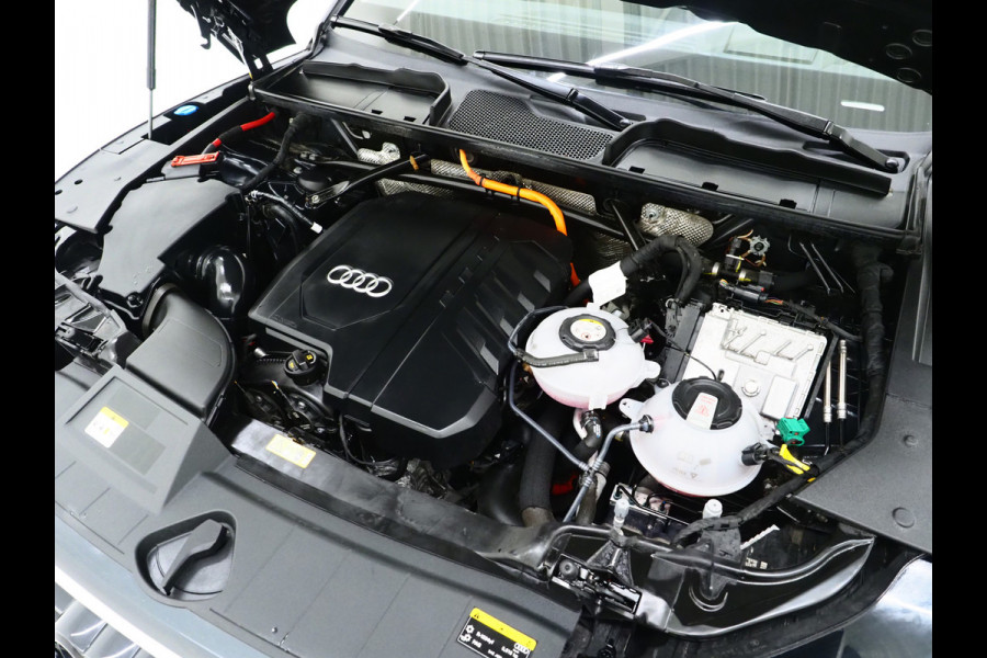 Audi Q5 Sportback 50 TFSI e Quattro | Panoramadak | Leder | HUD | Camera | Virtual | Keyless | Carplay
