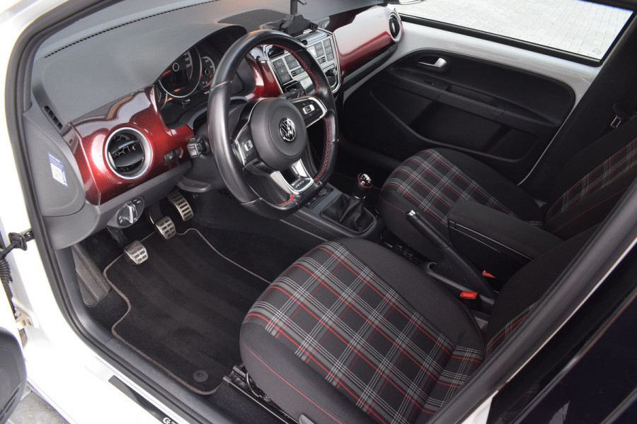 Volkswagen up! GTI 1.0 TSI 116pk | Origineel NL | Pano | Camera | Beats