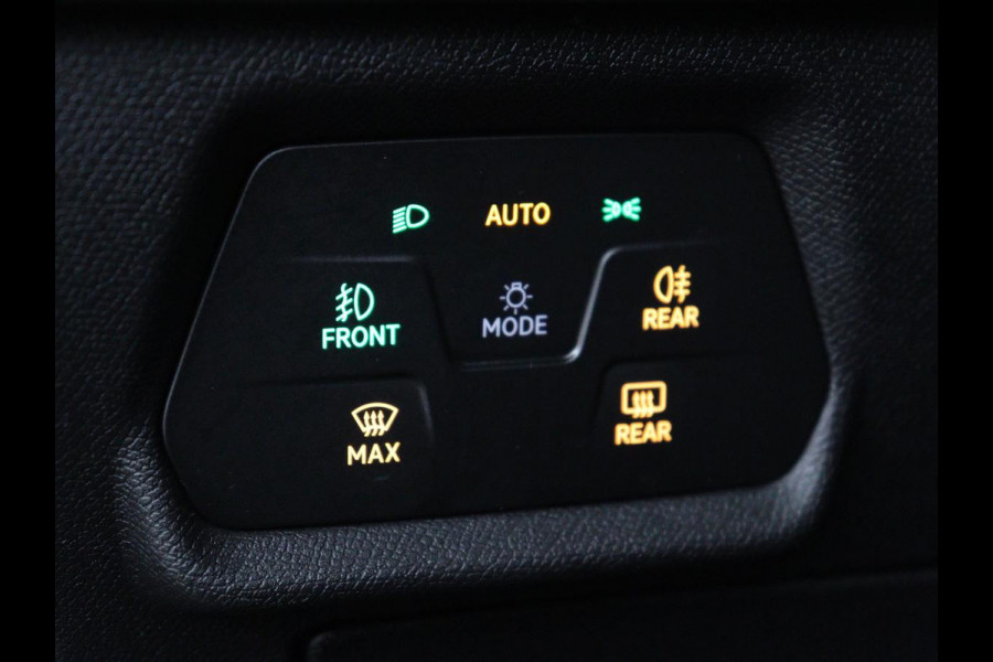 CUPRA Leon 1.4 eHybrid VZ | 245pk | Stoelverwarming | Carplay | Sfeerverlichting | Adaptive cruise | Navigatie | Full LED | Half leder | Stuurverwarming | Camera | Full LED | Keyless | PHEV | Plug In