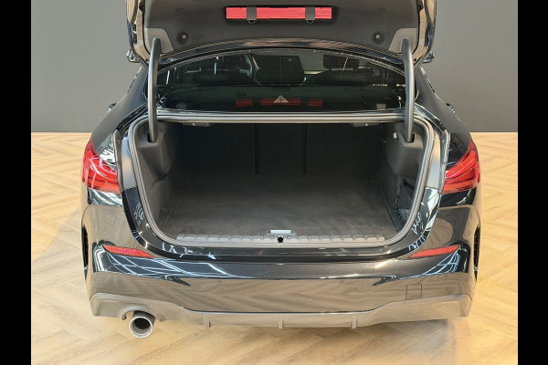 BMW 2 Serie Gran Coupé 218i High Executive M-Sport